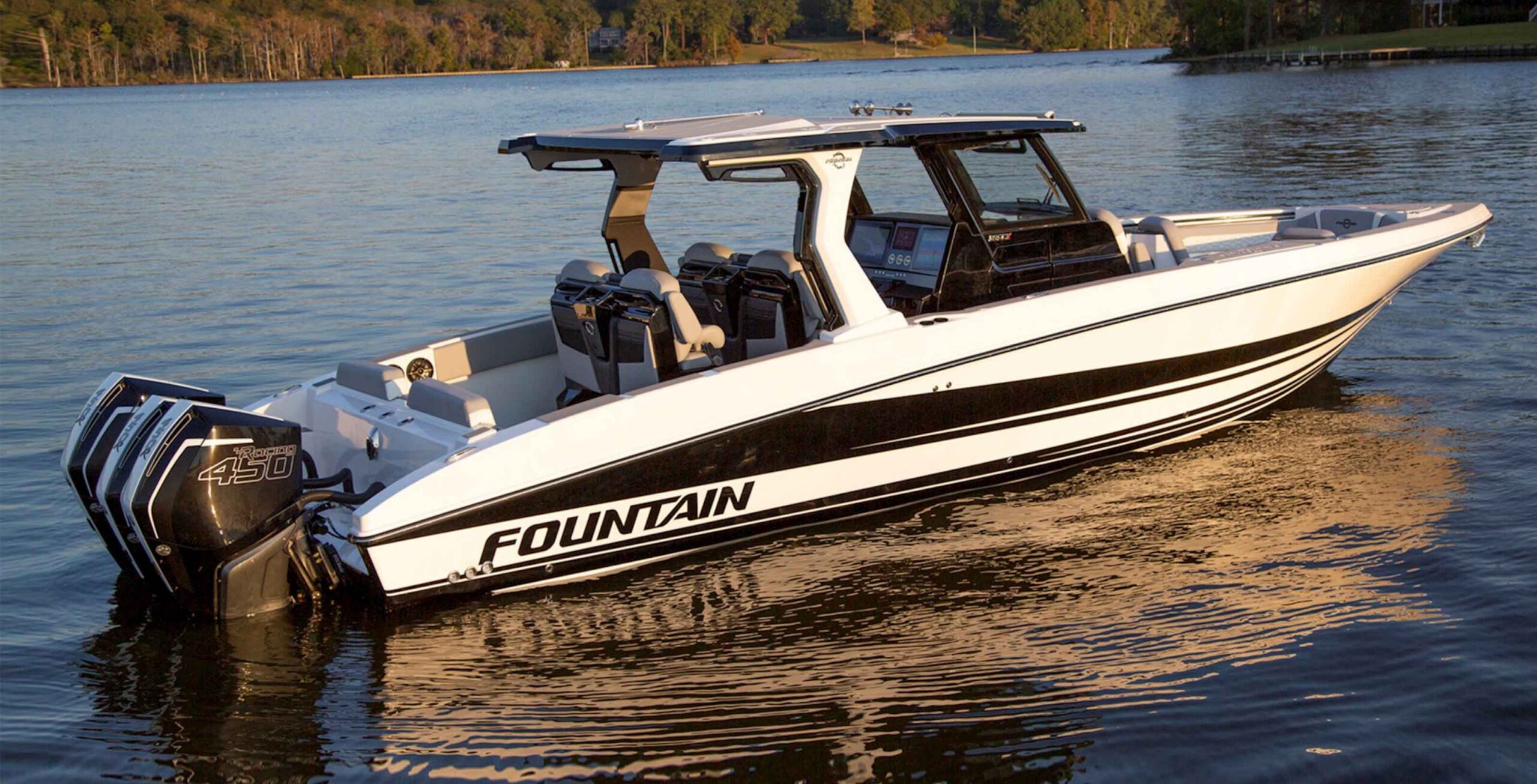 Fountain_Boats_38_SCX_1